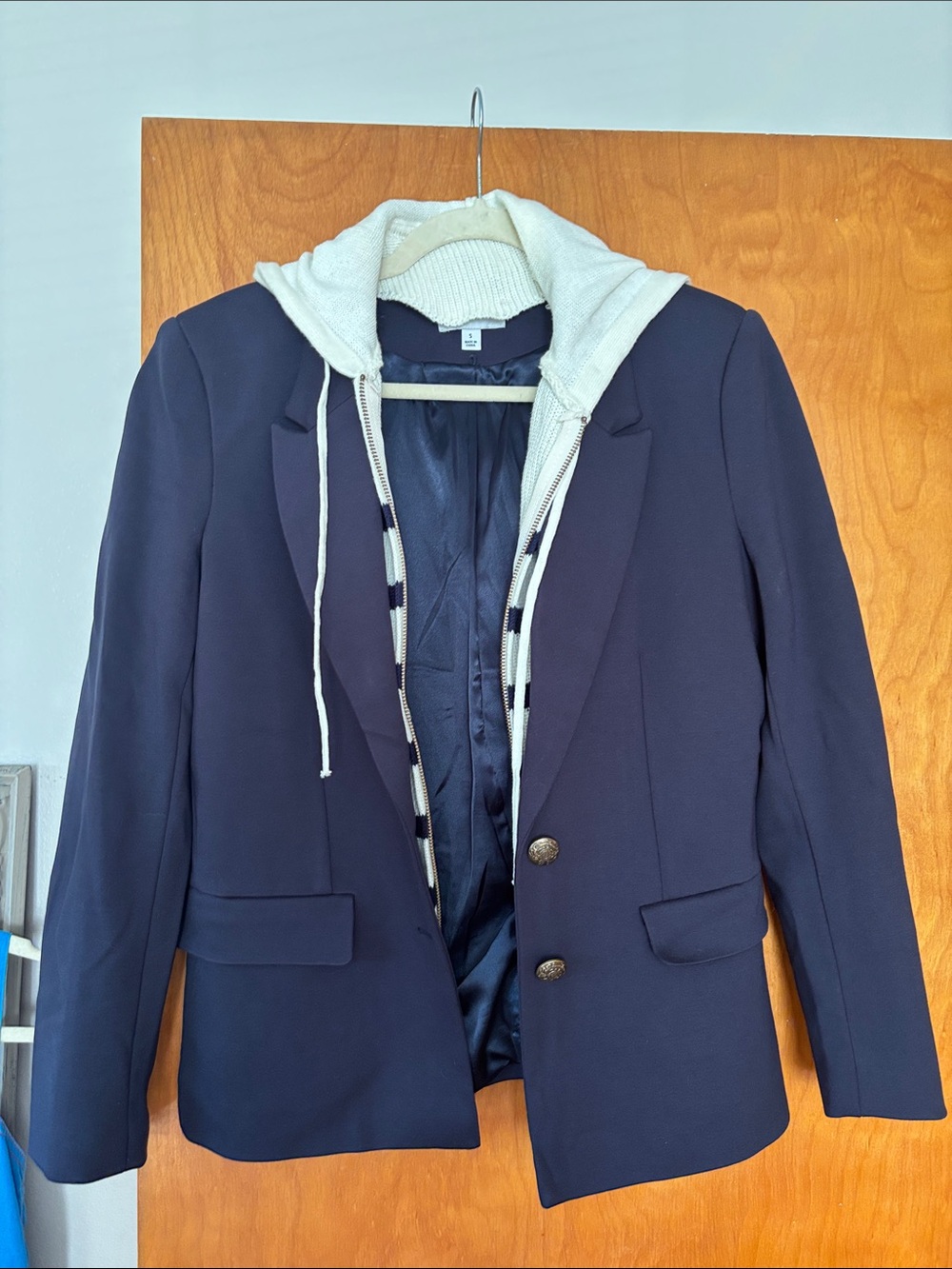 Evereve Navy Blazer with Cream Knit Hoodie
